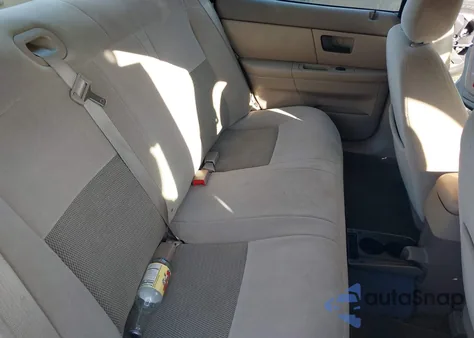 2004 Ford Taurus Se z USA, uszkodzony, nr VIN 1FAFP53U74A135287